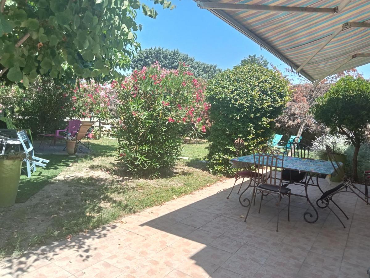 Cosy En Provence Villa Maillane Exterior photo